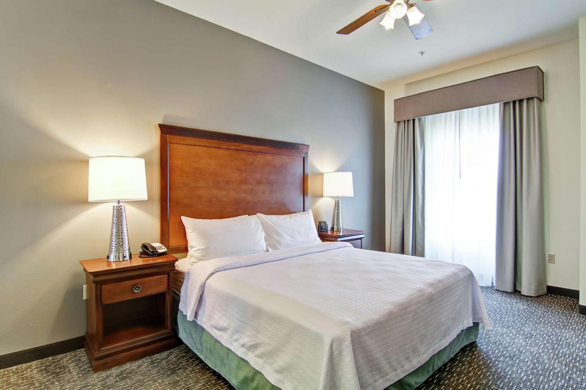 Homewood Suites By Hilton Oklahoma City-West Екстер'єр фото